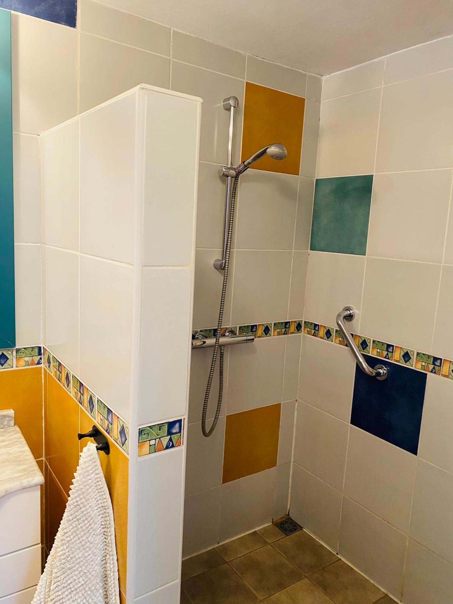 Room With Bathroom In Private House Casa Mar Torrox Exteriér fotografie